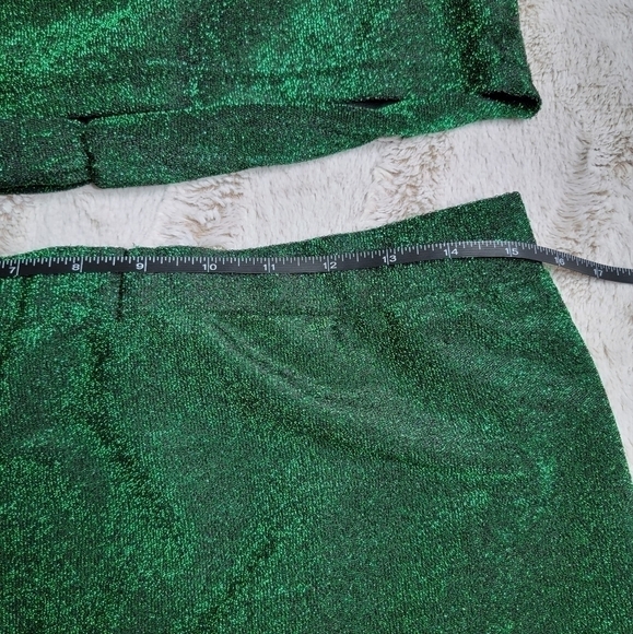 ✨️CL SheIn Green Sparkle Ruched Short Sleeve Top Fitted Skirt Set Size 1XL - Picture 6 of 10